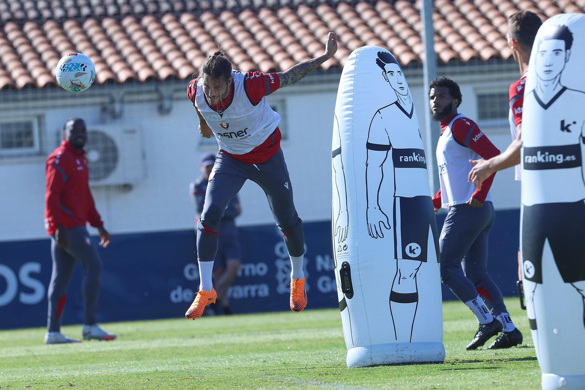Fotos del entrenamiento de Osasuna (miércoles 8 de octubre de 2025)