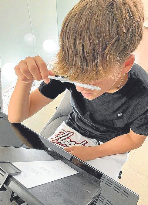 Entrenamiento visual para mejorar el rendimiento en lectura y escritura.