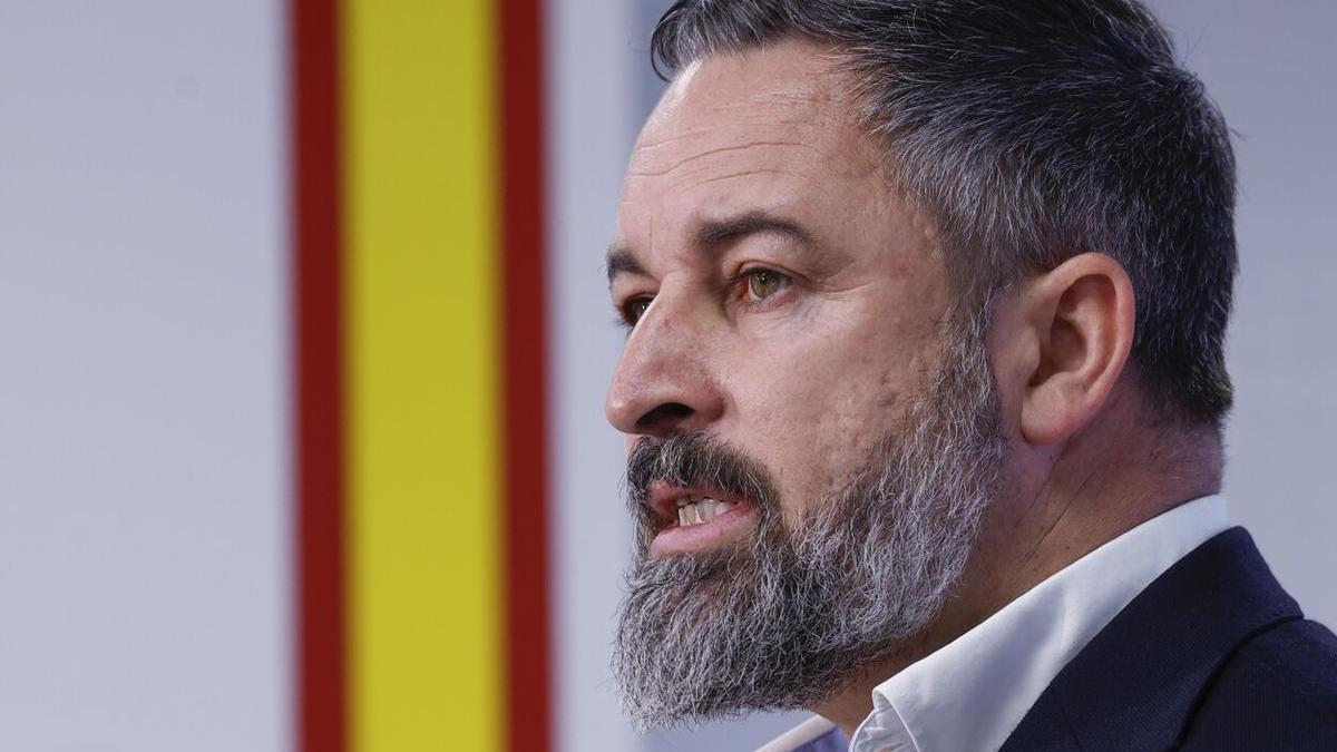 El líder de Vox, Santiago Abascal, da una rueda de prensa tras la reunión del Comité de Acción Política del partido