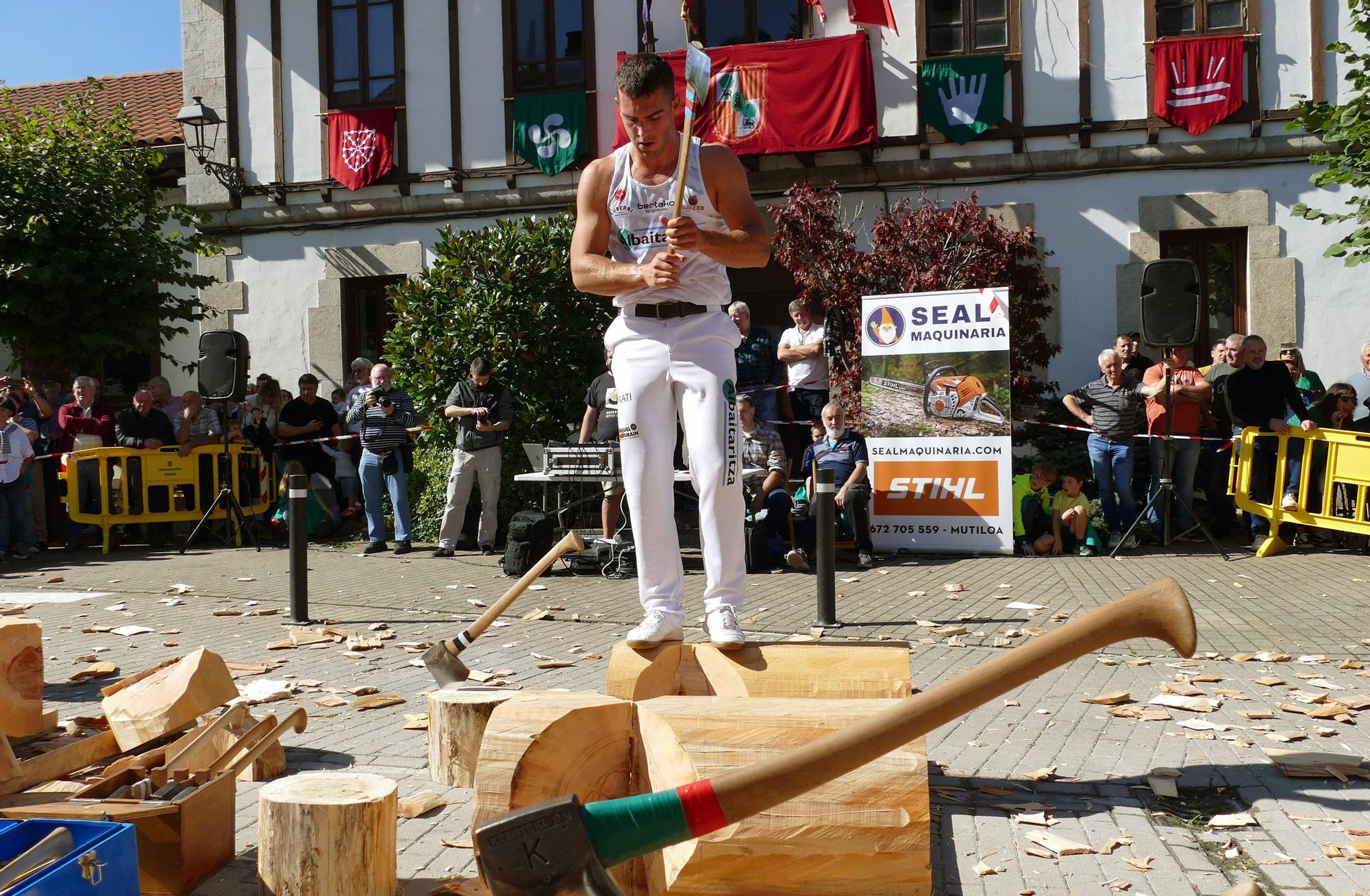 Fotos del Campeonato Navarro de Aizkora en Lekunberri