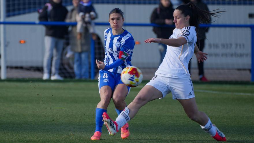 En imágenes: Las Gloriosas caen ante el Real Madrid B en Ibaia
