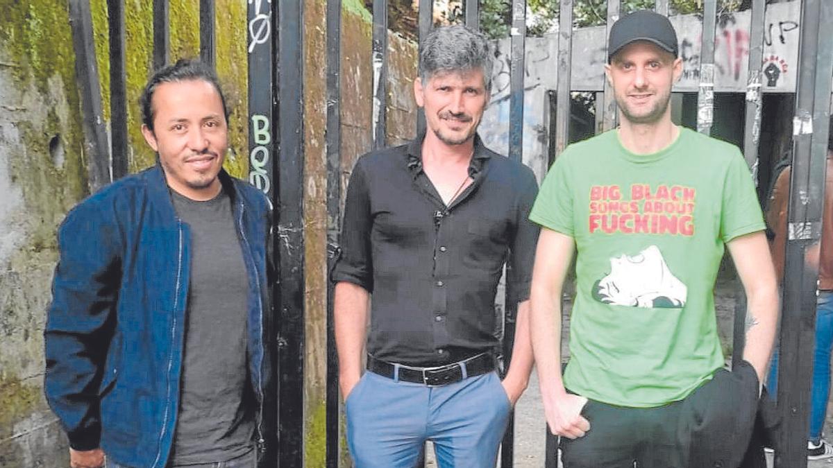 Fernando Ulzion, Matias Riquelme eta Mikel Vega.