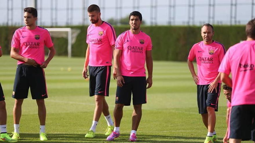 Luis Suárez completa su primer entrenamiento con el Barça