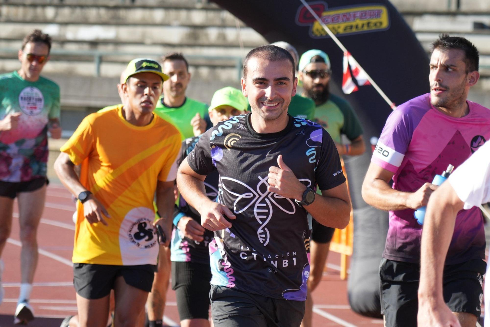 Basauri arropa a Yeray González en la final de su reto '12 maratones en 12 meses' por la asociación CNTTB1