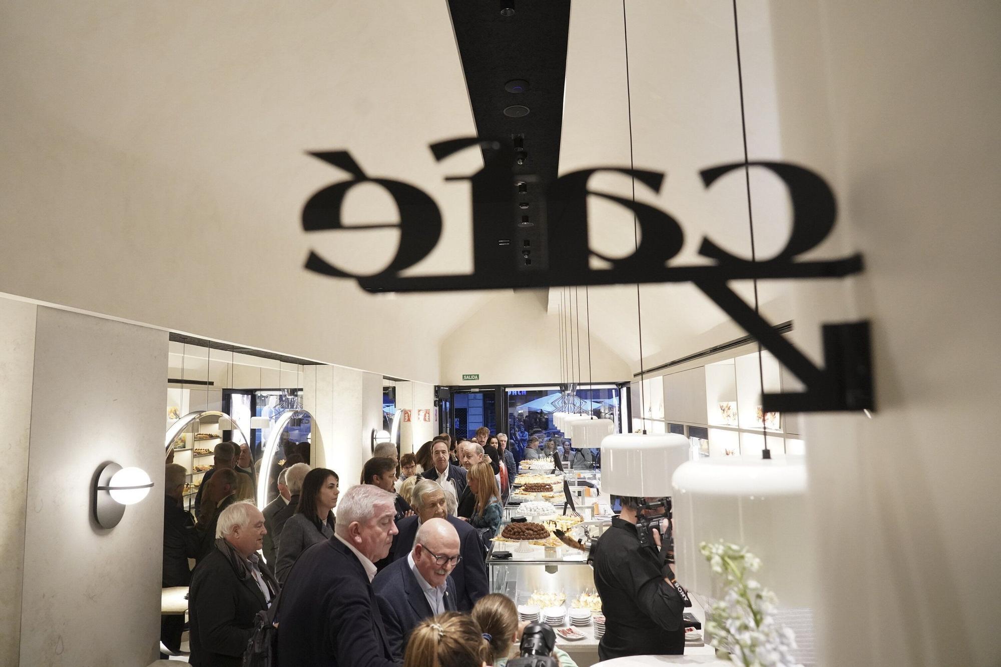 En imágenes: Don Manuel inaugura una nueva pastelería