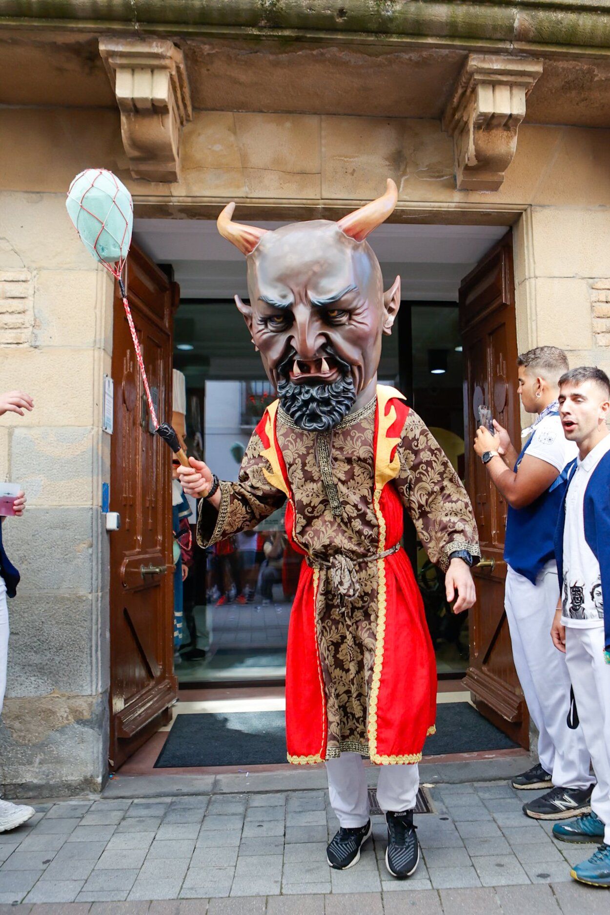 Fotos del chupinazo de fiestas de Villava-Atarrabia