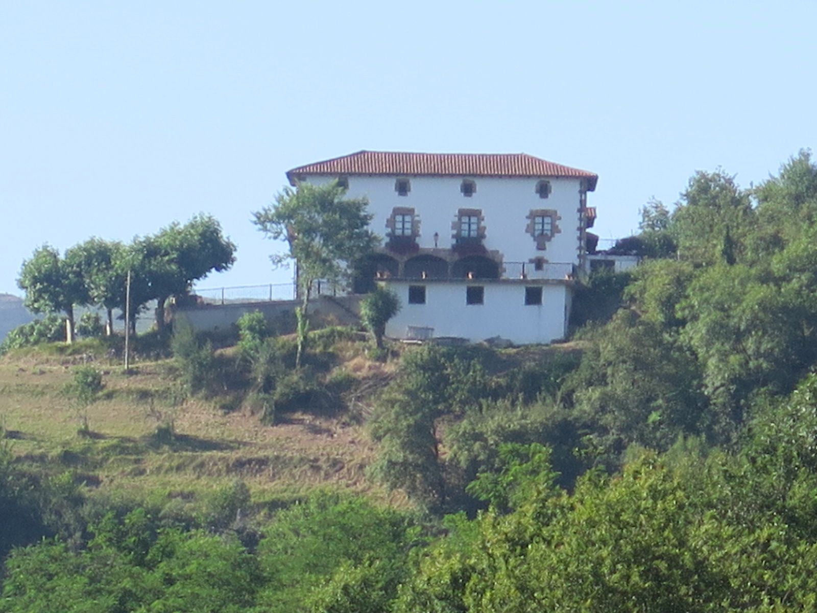 Aizpuru y su mirador, desde el barrio Urtubi de Zumarraga.