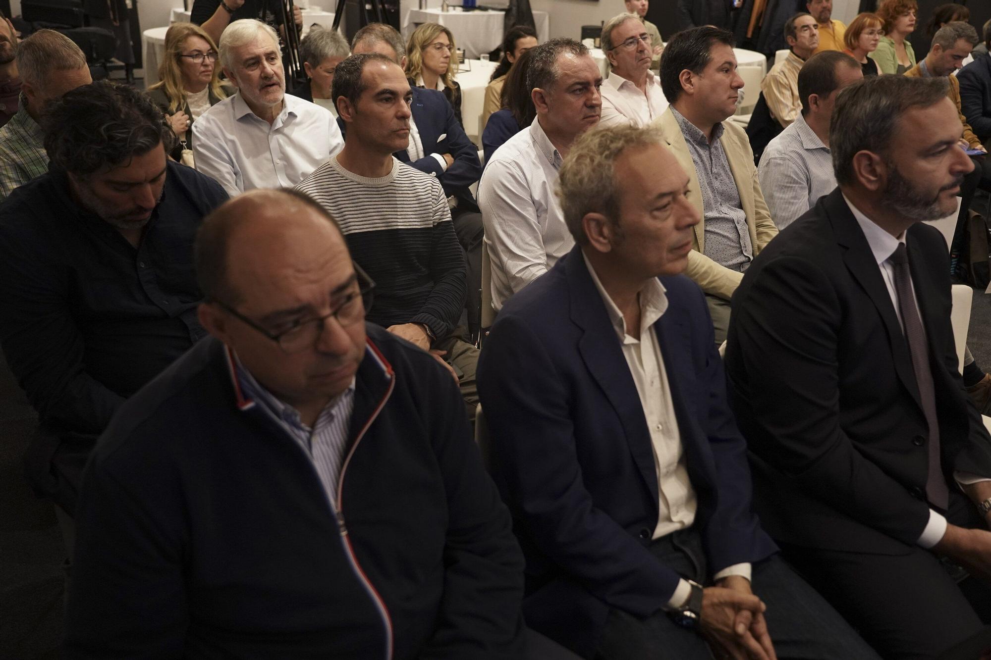 Todas las imágenes del "Encuentro Deia: Rehabilitación y vivienda"