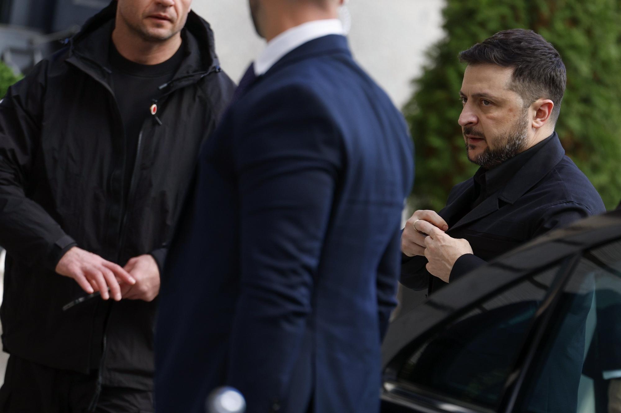 En imágenes: Zelenski inicia en el Congreso su tercera visita oficial a España y se reúne con Armengol y Rollán