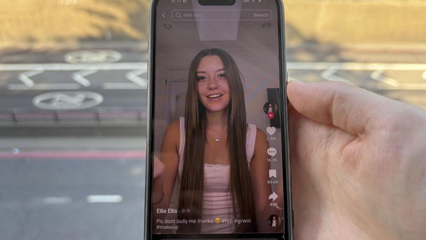Ellie Ellis, la adolescente que ha "conquistado" el algoritmo de TikTok y nadie sabe cómo