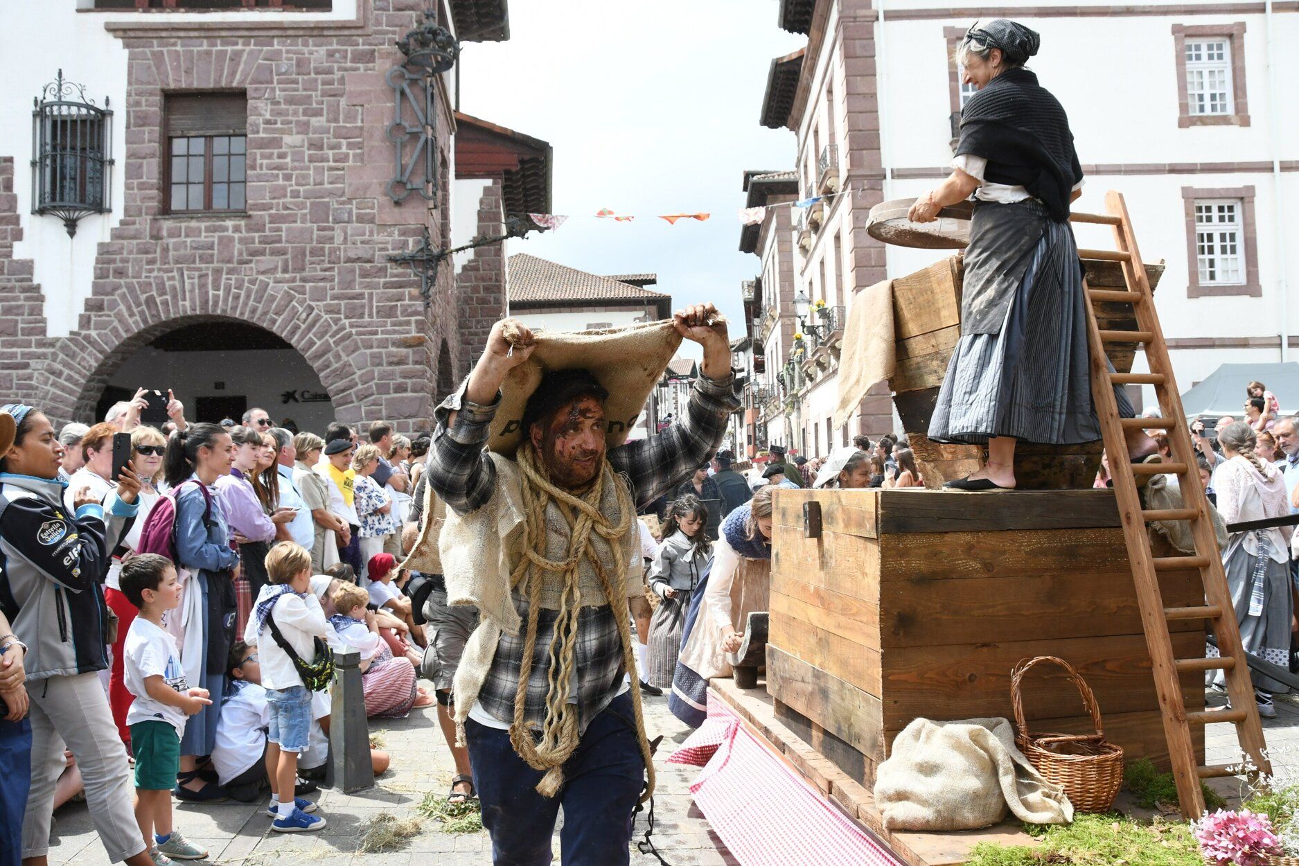 15 pueblos unidos en el Baztandarren Biltzarra