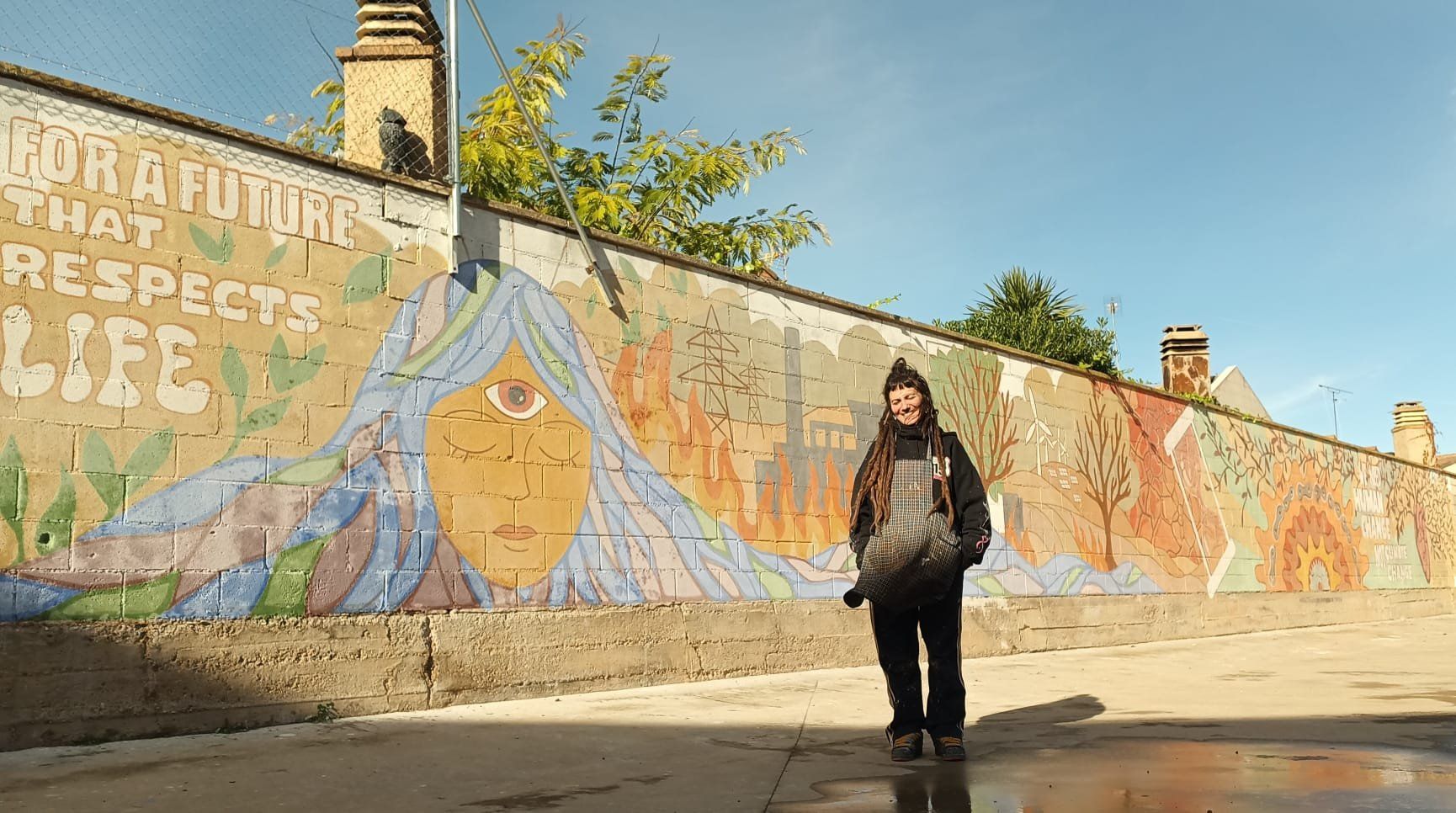 Un mural reivindica la acción climática en el IES Alhama de Corella