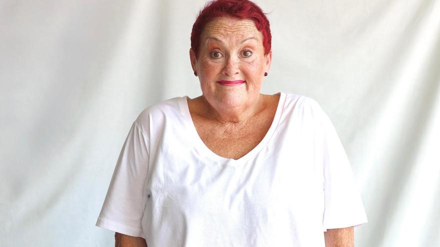 Karmele Larrinaga: &quot;Me paran por la calle para decirme que se emocionan mucho con la obra ‘La llamaban loca”