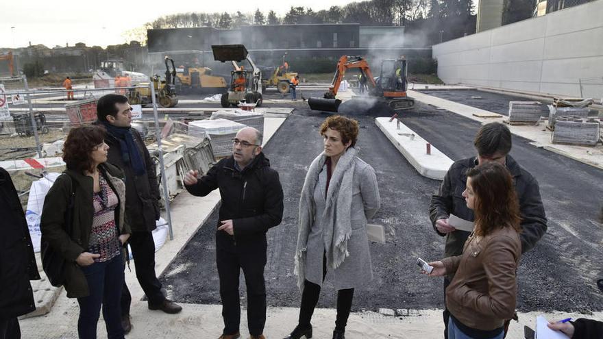 Visita de Urbanismo a Trinitarios donde se ubica la nueva área de servicio para autocaravanas.