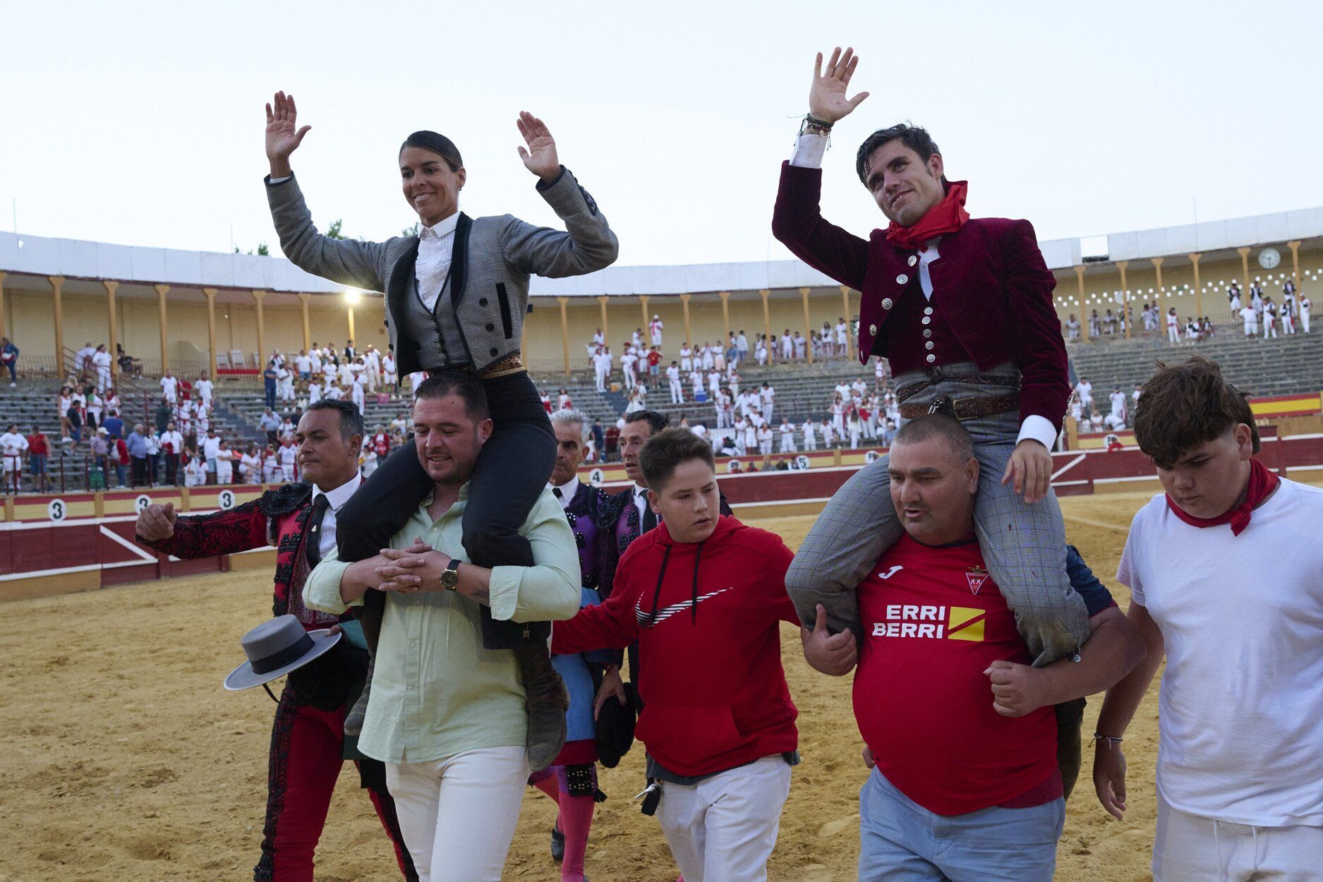 Fotos de la corrida de rejones de este domingo en fiestas de Tudela