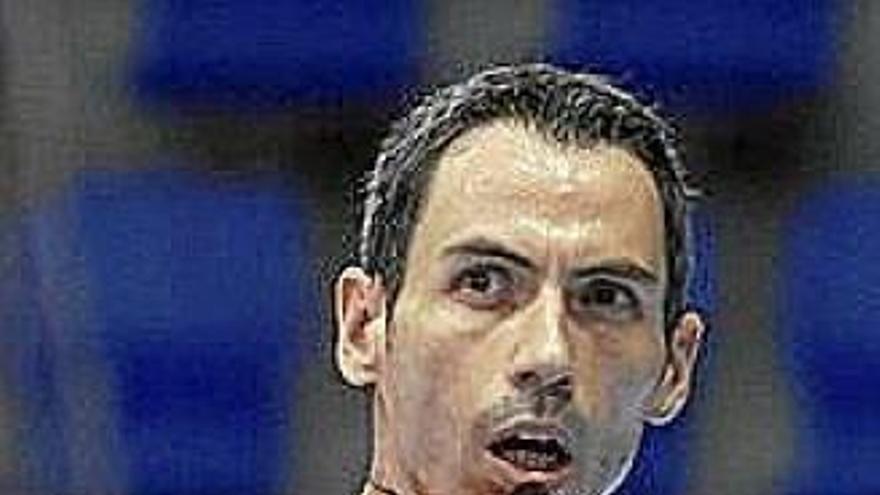El navarro Bustamante, al Europeo femenino