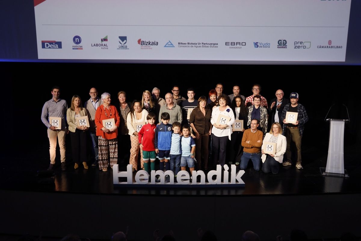 XVIII DEIA Laboral Kutxa Hemendik Sariak Eskuinaldea