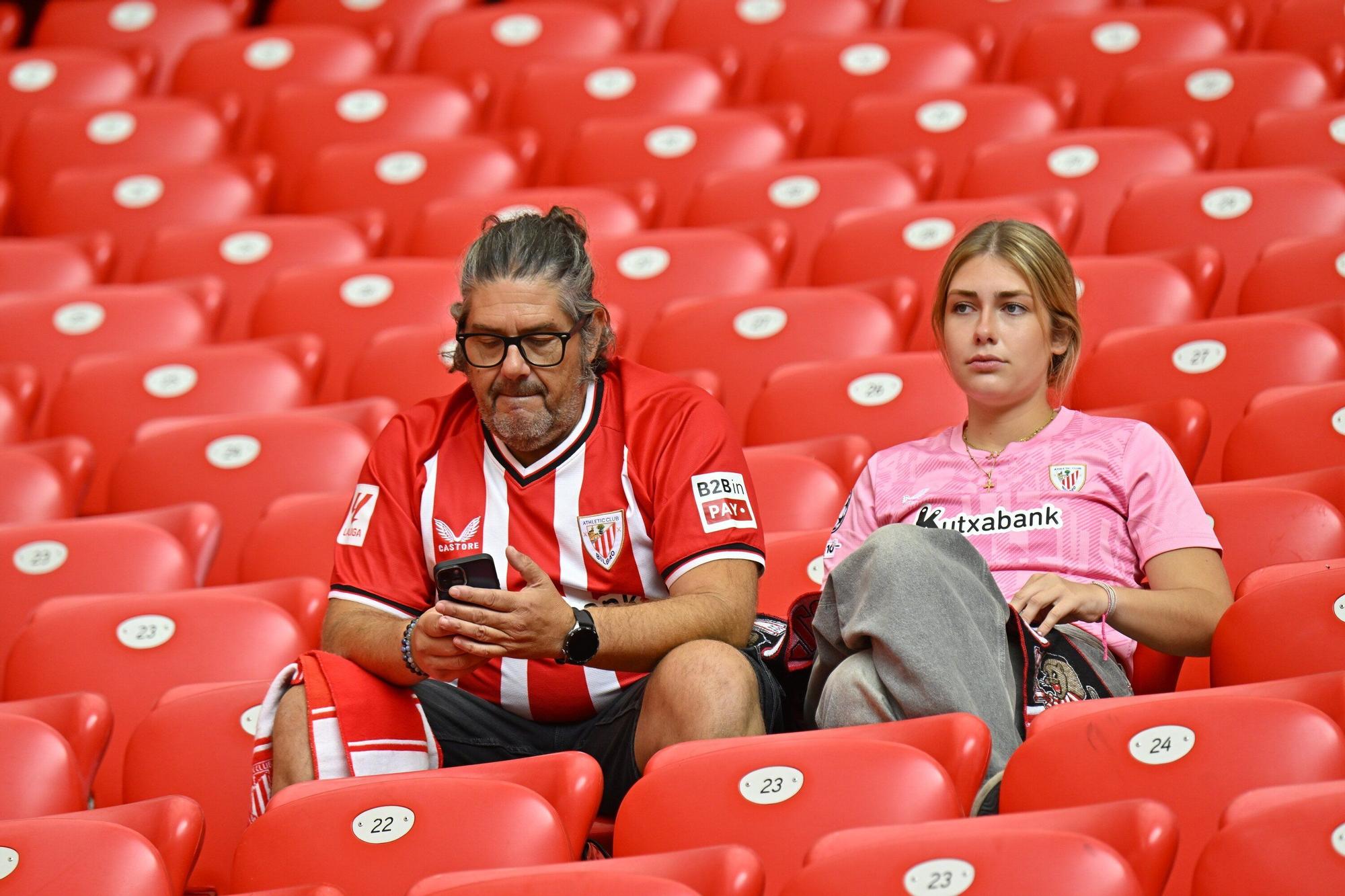 En imágenes: ¿Has estado en San Mamés viendo el Athletic-Alavés? Búscate en nuestra galería