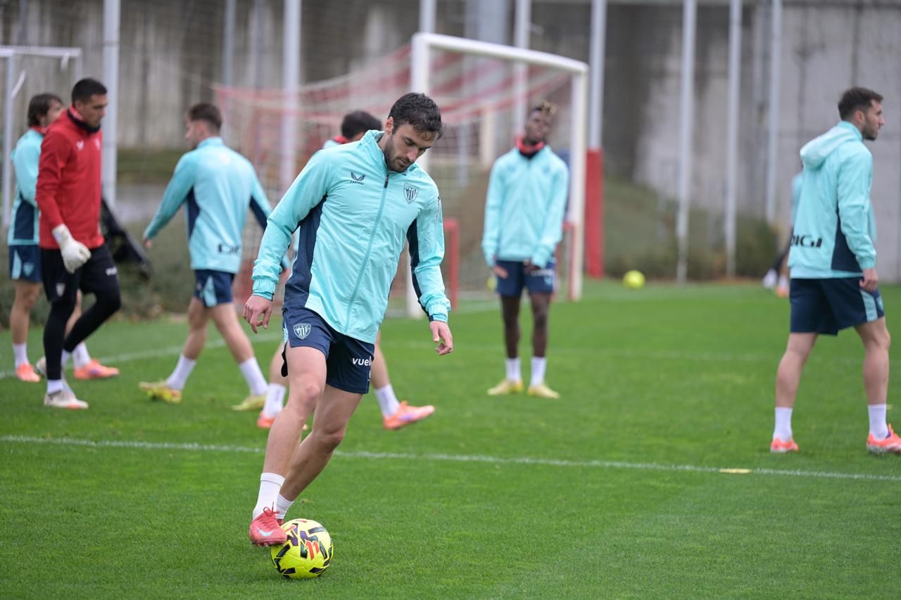 En imágenes: Valverde recupera efectivos en ataque