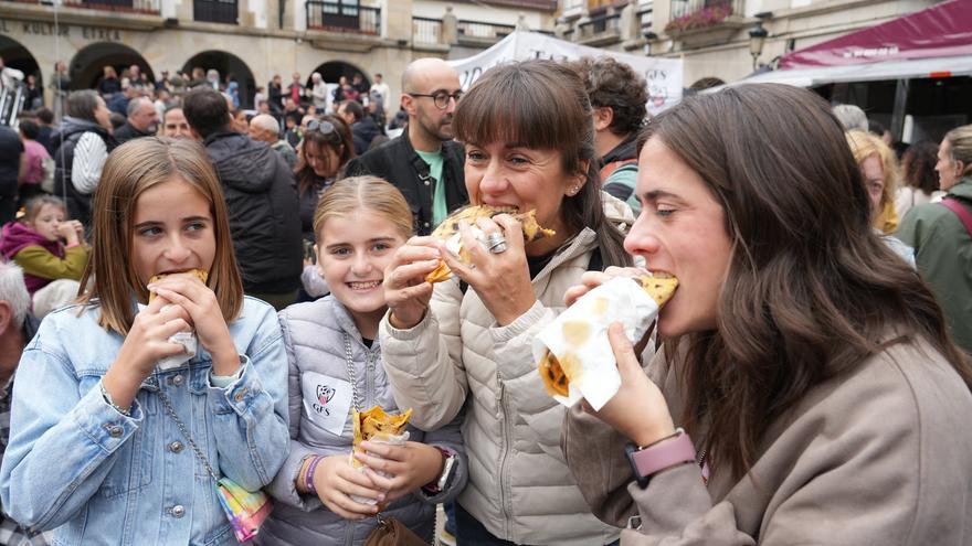 Los precios del Último Lunes de Gernika se mantienen, pero la miel dispara su valor