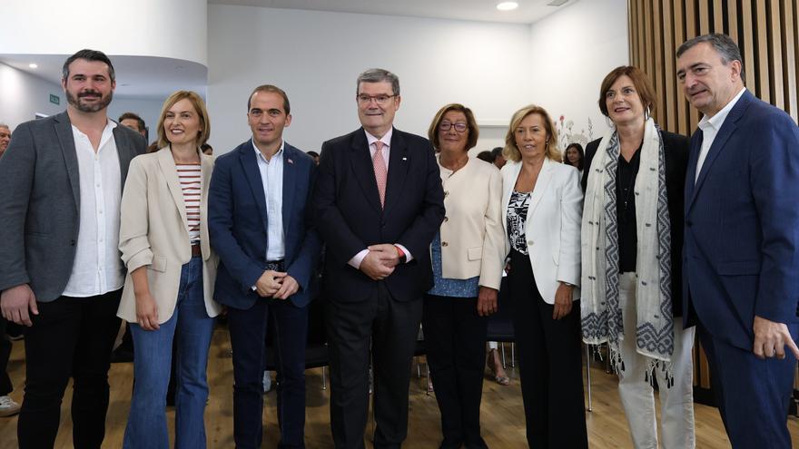 Inauguración en Bilbao de Asparbi Bizia-Centro Iñigo Pombo, pionero en la promoción de la autonomía personal de quienes padecen Párkinson