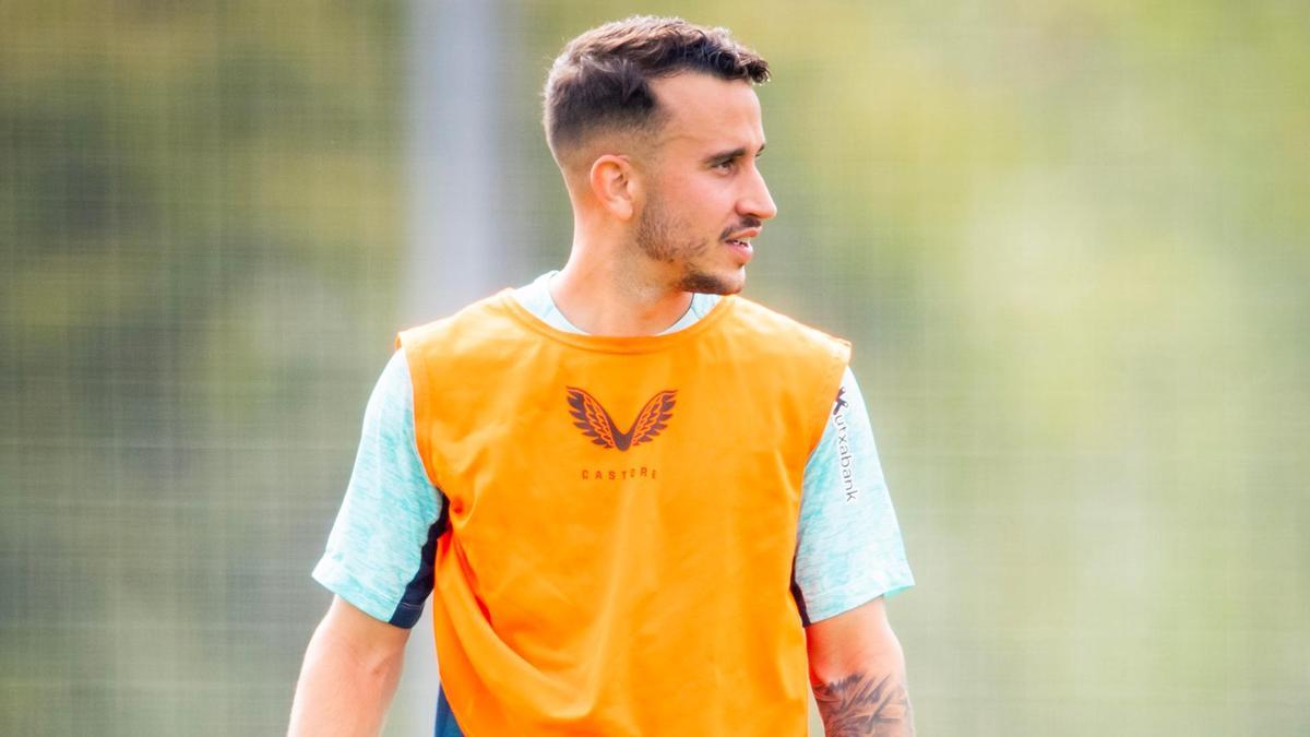 Alex Berenguer, en un entrenamiento del Athletic.