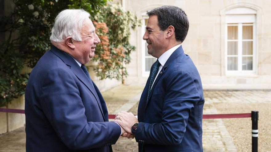 Pradales reivindica en el Senado francés el autogobierno  vasco y rechaza el “modelo de café para todos”