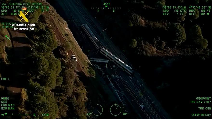 El accidente  ferroviario de Adamuz visto desde el aire