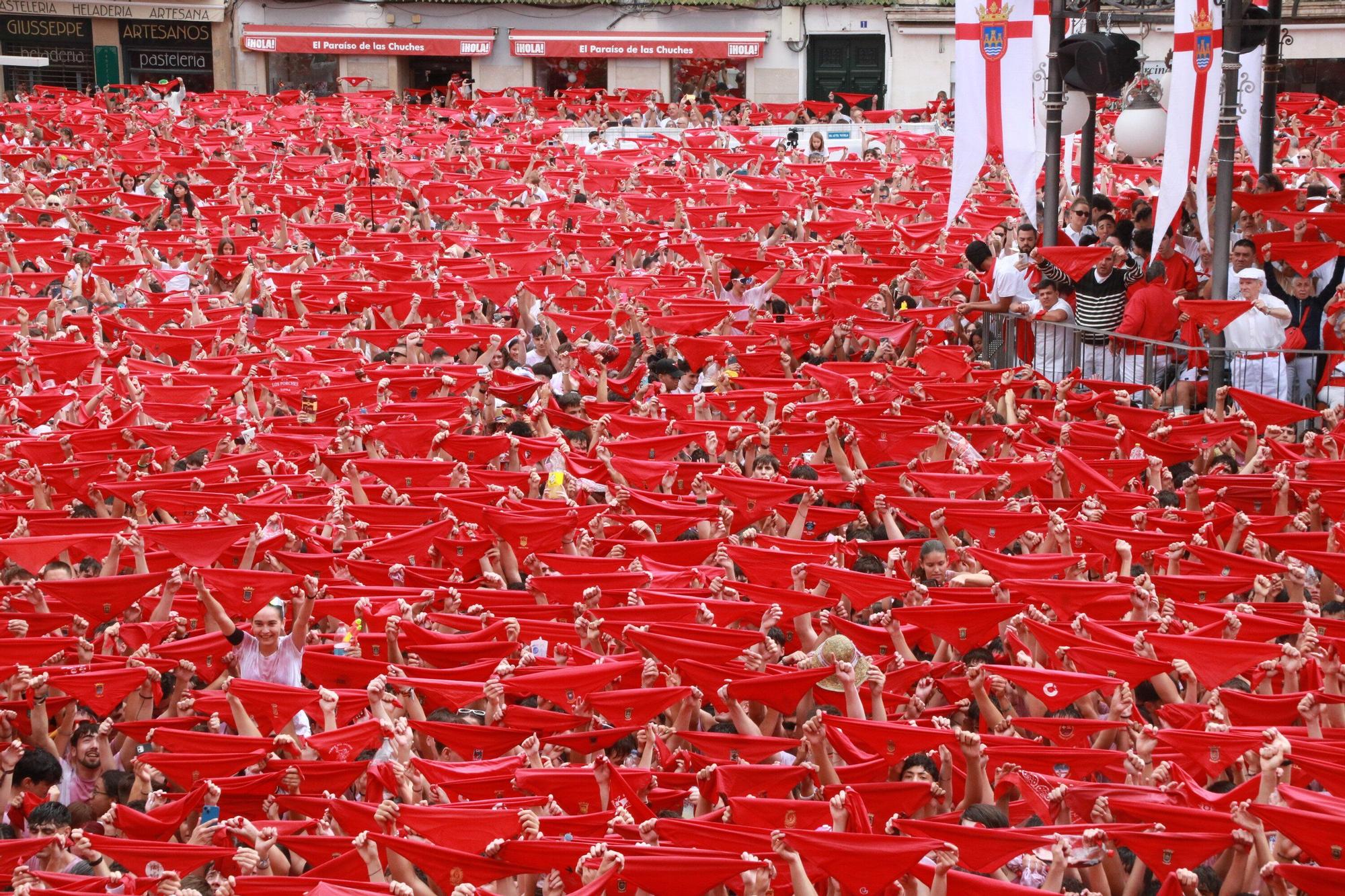Fotos del cohete de las fiestas de Tudela 2025