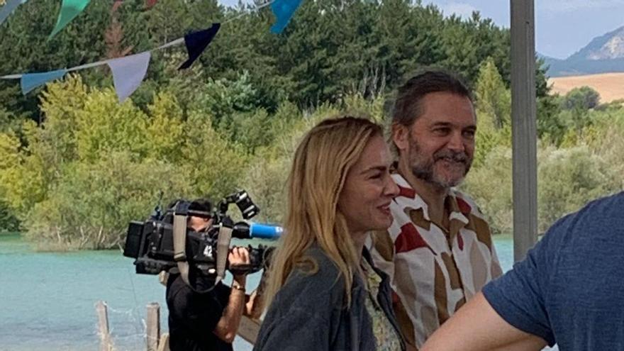 Comienza el rodaje en Navarra de &#039;Tres de más&#039;, la nueva comedia de Mar Olid protagonizada por Kira Miró y Salva Reina