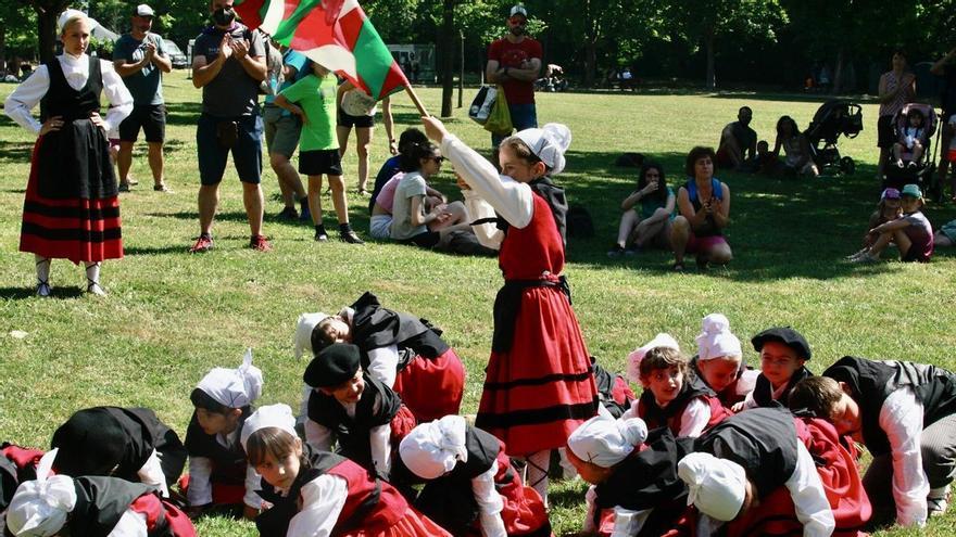 La historia oculta del 3 de diciembre: así nació el Día del Euskera