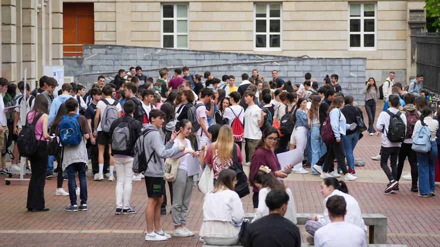 20 profesionales del ámbito educativo y social de Vitoria se podrán en la piel de adolescentes