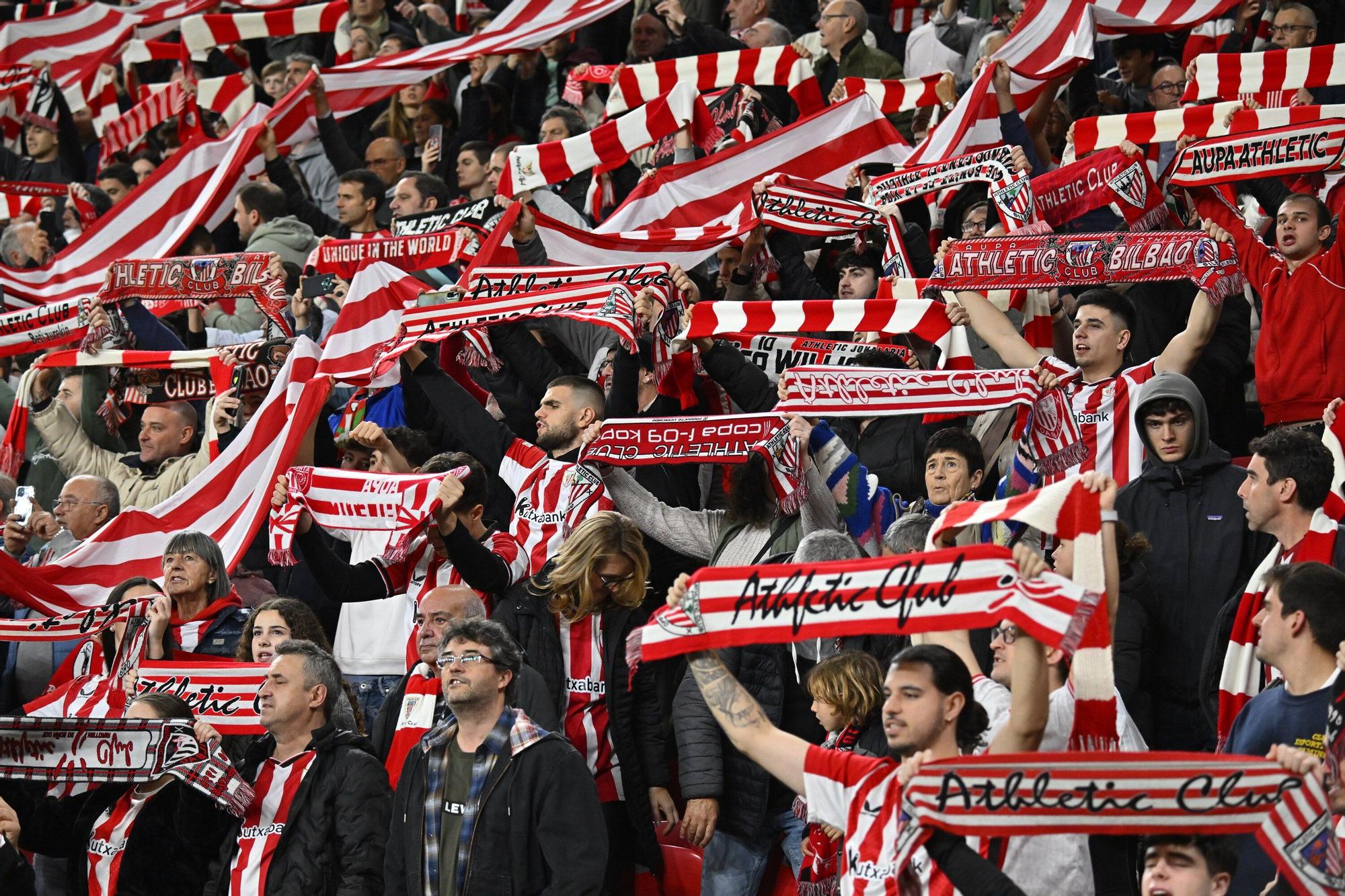 ¿Has estado en San Mamés viendo el Athletic-Atlético? Búscate en nuestra galería