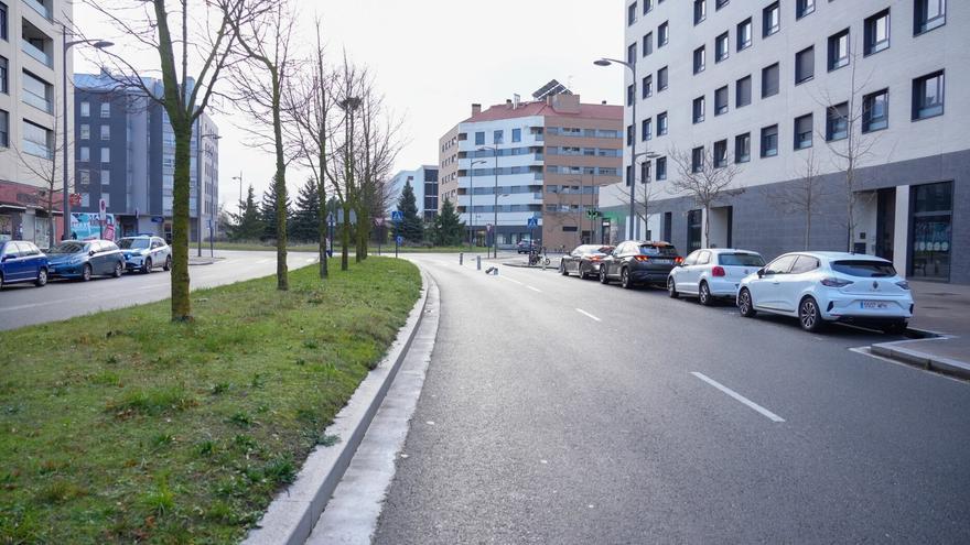 Evacuado a un hospital un niño de 12 años tras chocar contra un patinete eléctrico