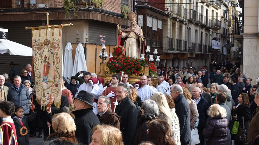 Peralta, fiel a la cita con su patrón San Blas