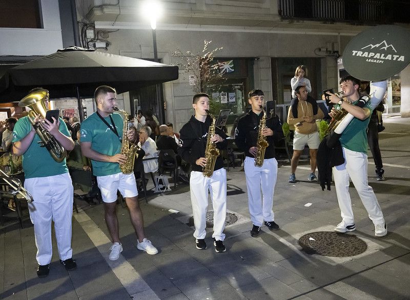 Kantu Afaria y concurso gastronómico en las Agorreko Santikutzak de Legazpi
