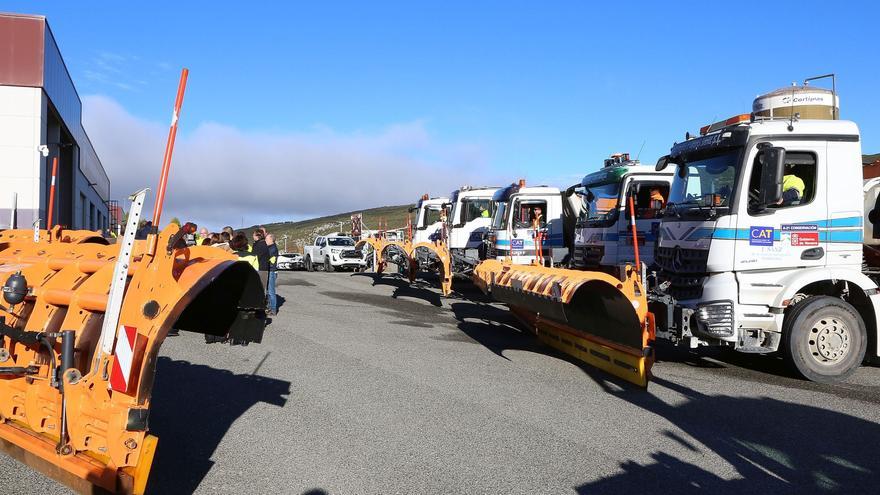 Navarra se prepara ante la bajada de la cota de nieve: hasta 48 quitanieves listas para actuar
