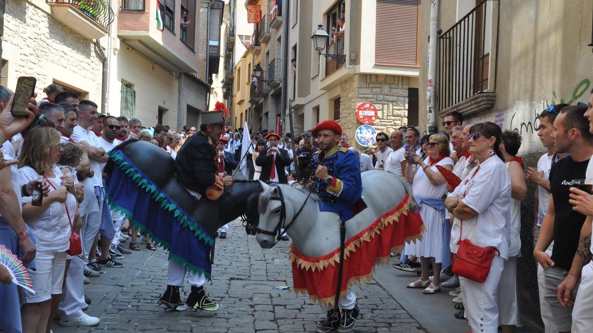 La dantza de Zaldiko y Radica.