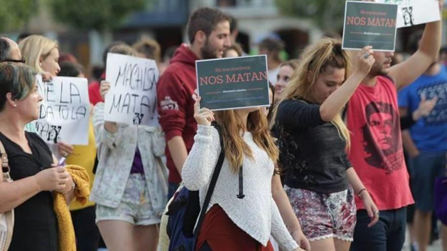 Colectivos feministas piden a Tebas que &quot;rectifique&quot; o &quot;renuncie&quot; al cargo