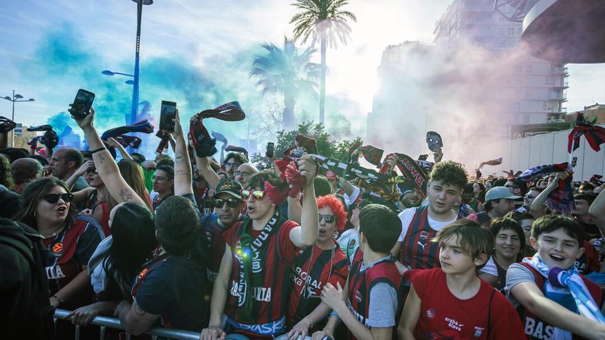 En imágenes: La marea baskonista vela armas antes de la final