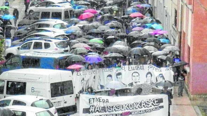 Marcha en Alsasua en favor de la puesta en libertad de los acusados, en junio de 2017.