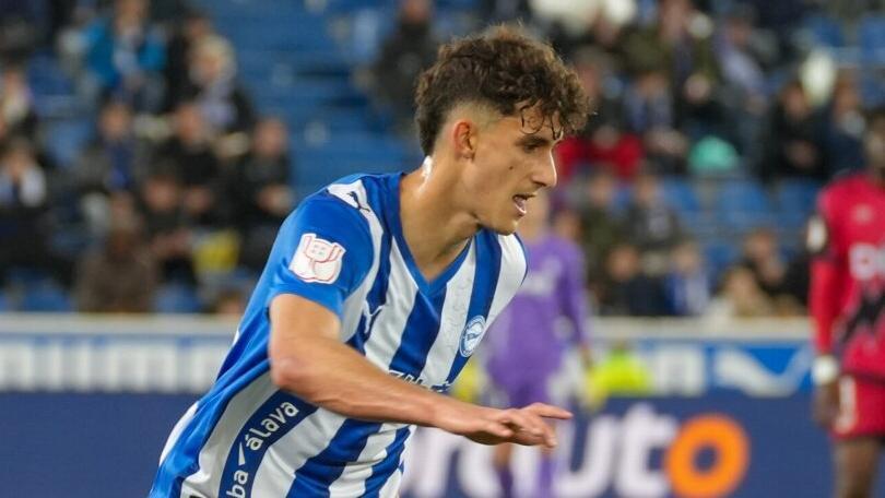 Aitor Mañas, en un momento del partido ante el Rayo