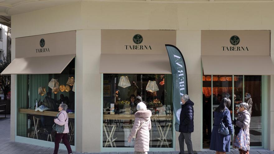 Taberna inaugura su nueva tienda en Carlos III de Pamplona