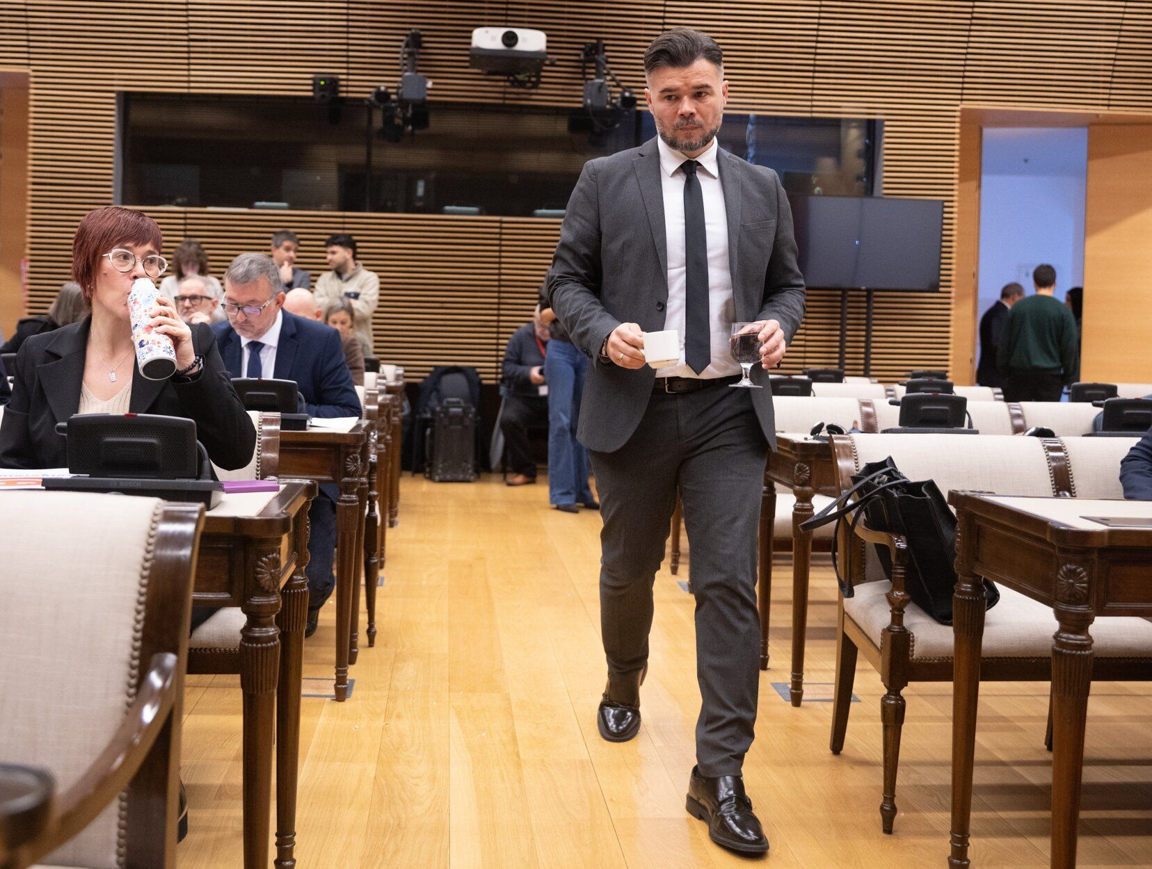 Mazón, ante la comisión de investigación del Congreso por la gestión de la Dana