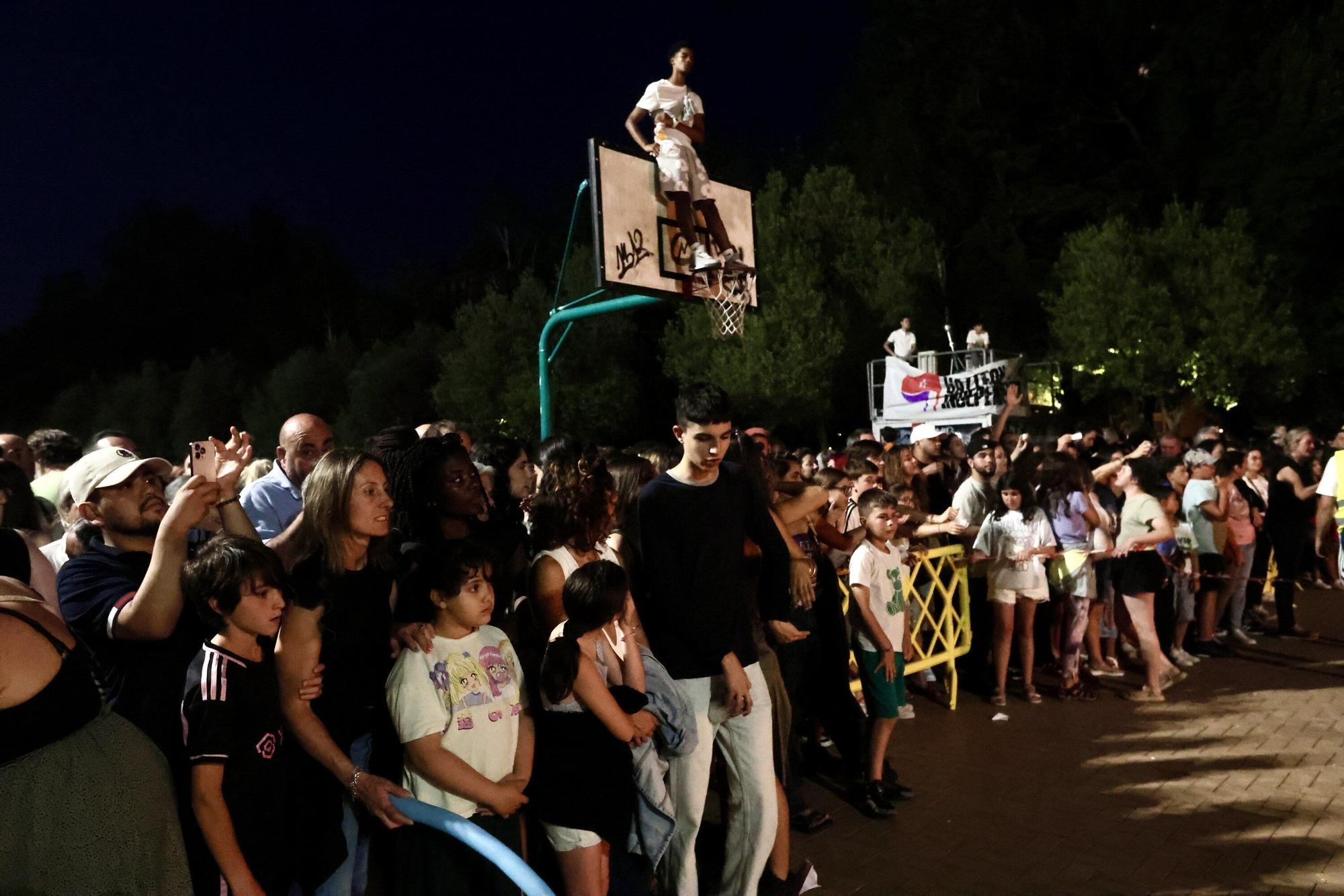 En imágenes: Judimendi y Lakua-Arriaga celebran la noche de San Juan