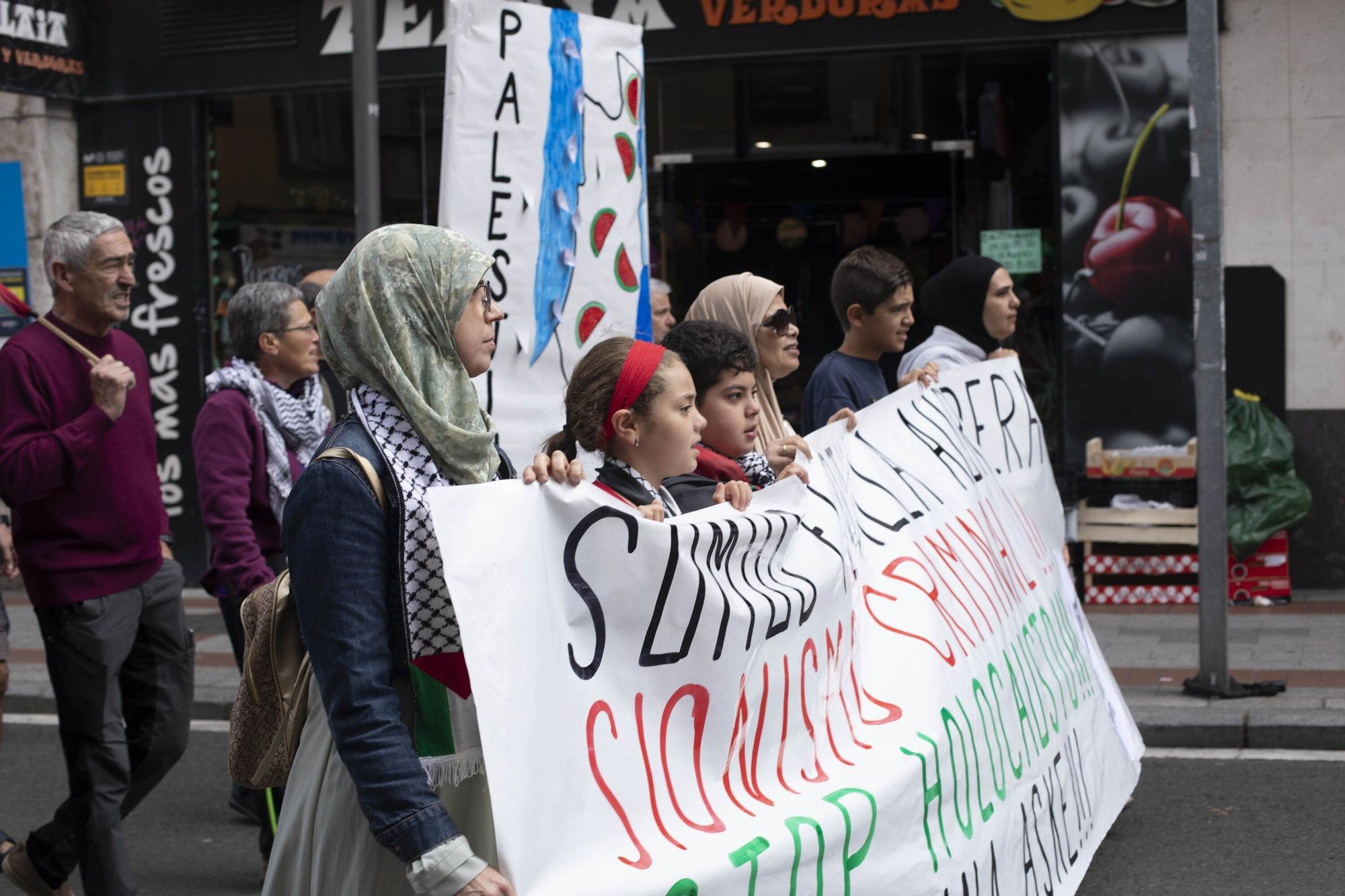 En imágenes: Vitoria se manifiesta en apoyo del pueblo palestino