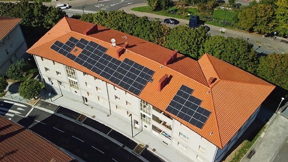 Comunidad energética local impulsada por CaixaBank en Zumarraga