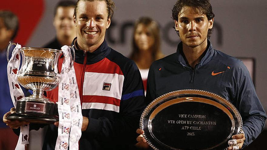 El tenista argentino Horacio Zeballos (i-campeón) y el Rafael Nadal (d-subcampeón).