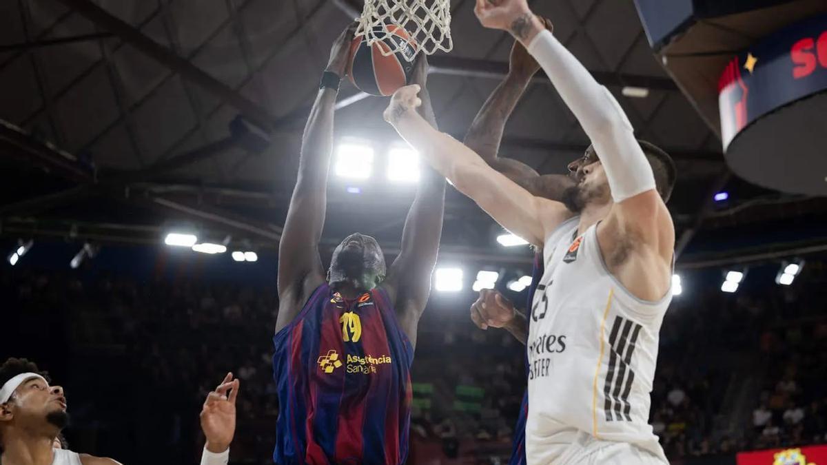 Fall, durante una de sus dos únicas actuaciones de este curso en Euroliga, ante el Madrid.