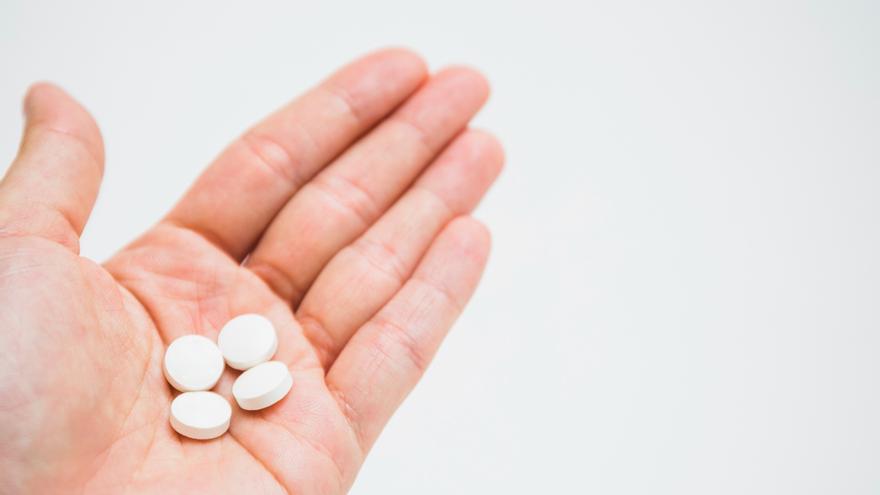 Mito o realidad: ¿es bueno tomar aspirina para el corazón? Un cardiólogo responde